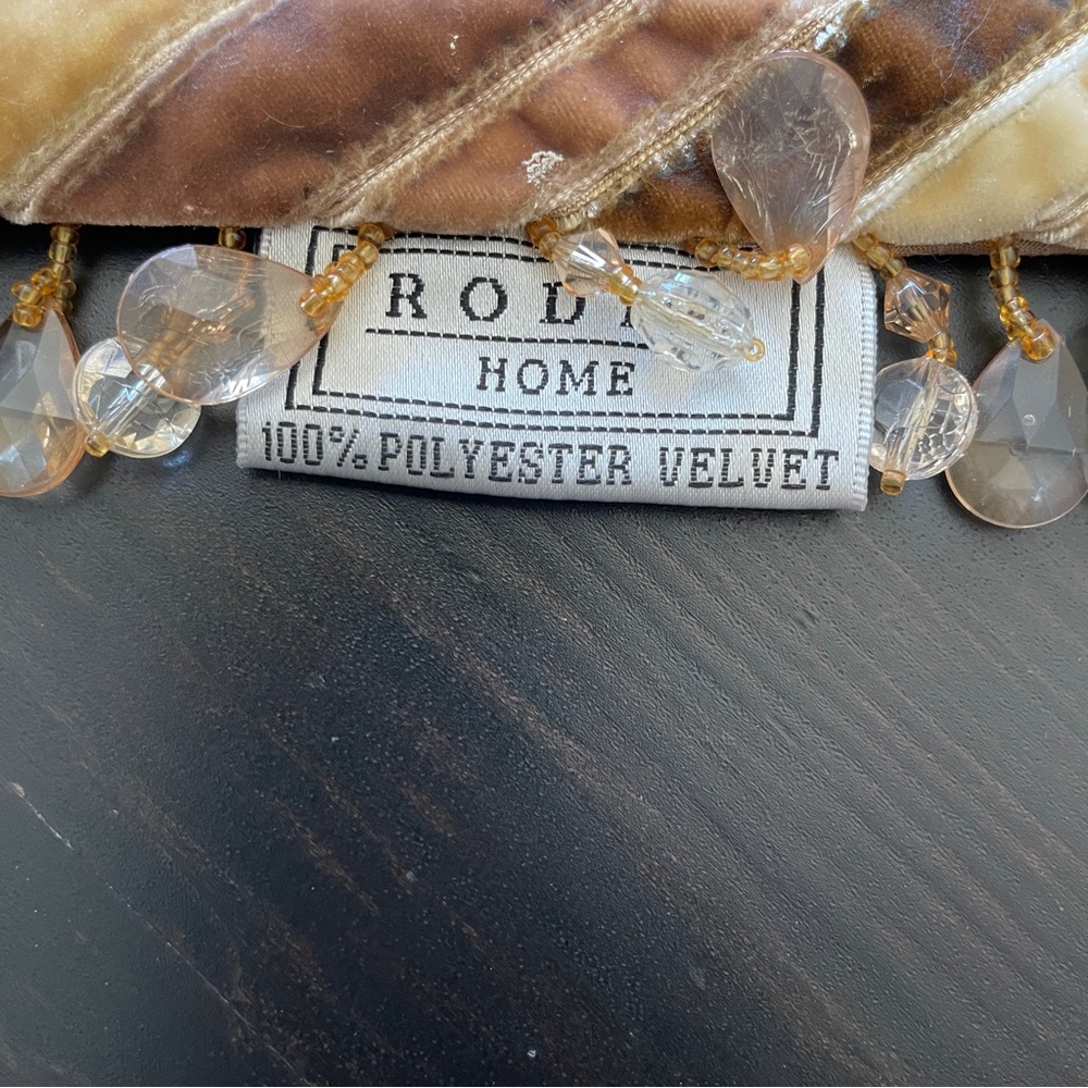 Rodeo Home Velvet Table Runner - Picture 4 of 6